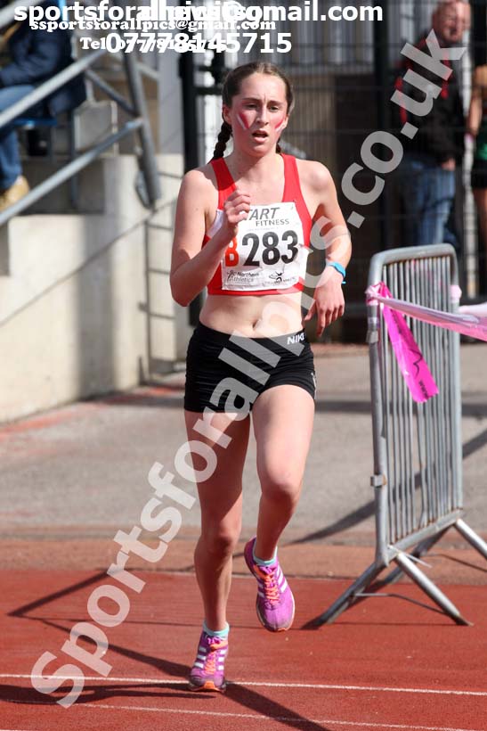 Girls under-15s 3 stage relay, Northern Senior 6 and 4 and Junior Stage Road Relays, SportsCity, Manchester. Photo:  David T. Hewitson/Sports for All Pics